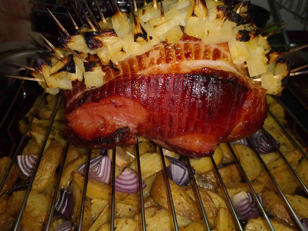 Crispy, juicy, crumbly ham