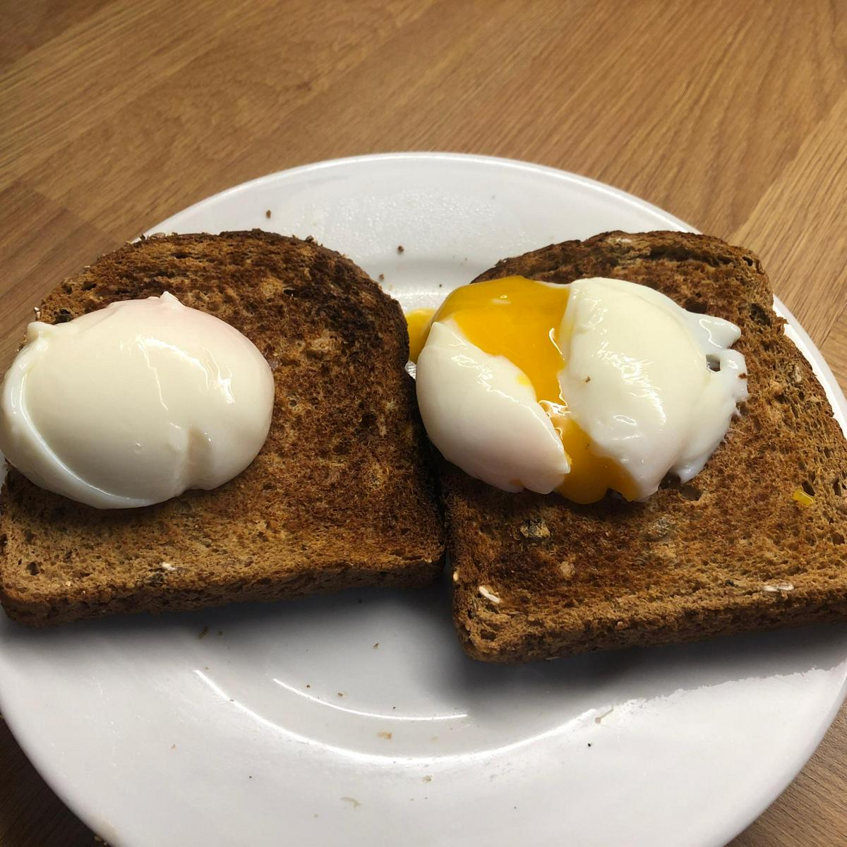Poached Eggs in Shell